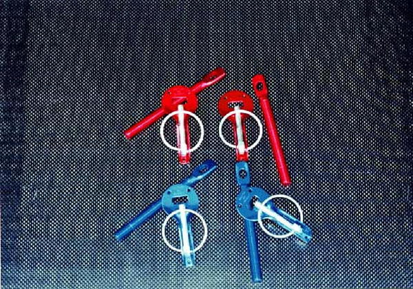 RE Amemiya BONNET PIN