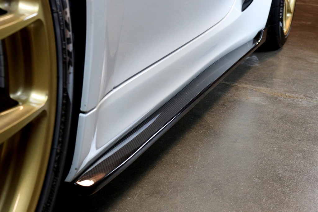 ANYS INTERNATIONAL PORSCHE Cayman GT4 by APR Performance カーボンサイドロッカーエクステンション