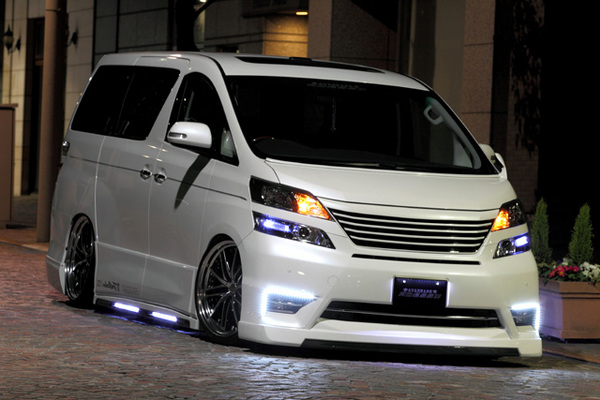 AVANZARE ヴェルファイア GGH/ANH20.25 Zグレード 前期 ボンネットスポイラー