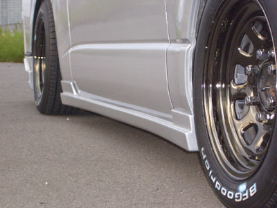 CIRCUS PROJECT / SANCTUARY ＨＩＡＣＥ　（SUPER GL200系）用　サイドステップ（ＴＹＰＥ-１）