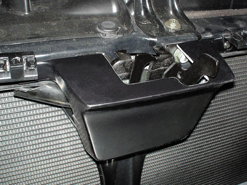 CORAZON レガシィワゴン BP5 CORAZONフロントグリル専用 ボンネットキャッチカバー