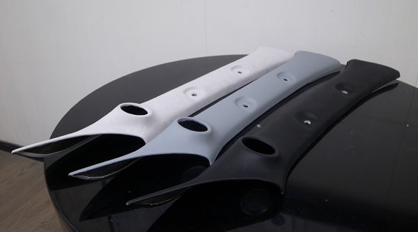 craftech ハイエース 200系 標準ボディ オプション ツイーター埋め込みＡピラー FRP製