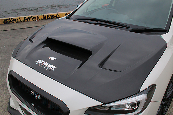 CHARGE SPEED レヴォーグ VM A~D ボンネット（ダクト付)