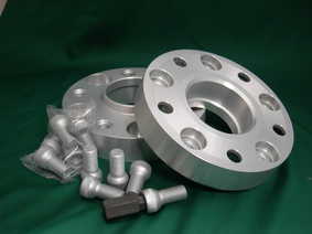 DEFTECH / Garage Crayon DEFTECH CAYENNE ワイドトレッドスペーサー ジュラルミン製 30ミリ