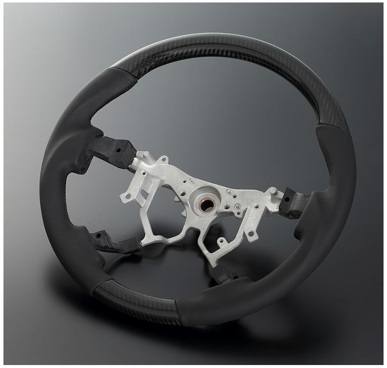 ESPRIT PREMIERE ハイエース 200系 4型 標準ボディ　カーボンガングリップステアリング