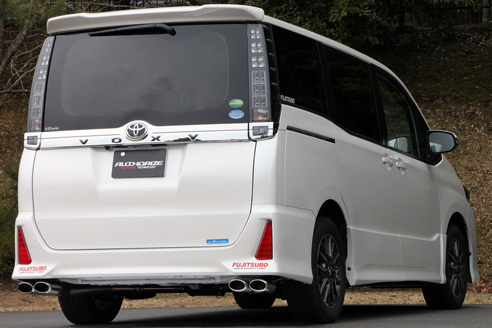 FUJITSUBO ノア ZRR80W 2WD グレード：Si AUTHORIZE R
