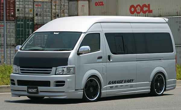 GARAGE VARY ハイエース 200系 1/2型 ワイドボディ フロントリップスポイラー タイプ２
