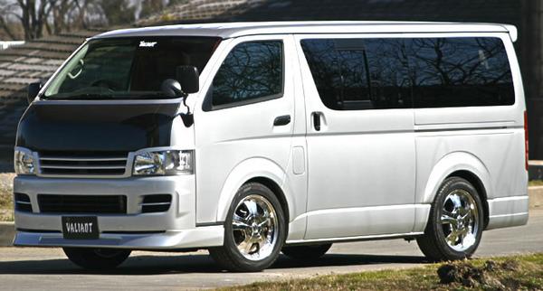 GARAGE VARY ハイエース 200系 ワイドボディ ボンネット タイプ１ FRP製