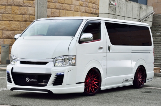 GIBSON ハイエース 200系 4型 標準ボディ グラファム デュオ (Duo)フロントバンパー FRP製