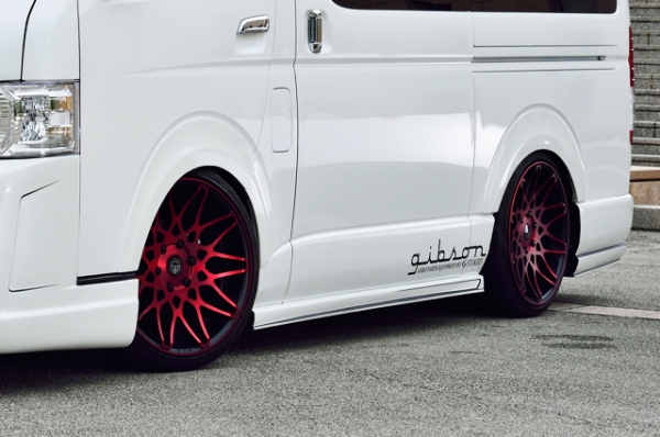 GIBSON ハイエース 200系 1～4型 標準ボディ グラファム オーバーフェンダー (出幅10mm) 前後左右セット 塗装済