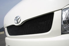 GIALLA ハイエース 200系 標準ボディ 1.2型用 (2004/8-2010/6） SPORT4O フロントグリル