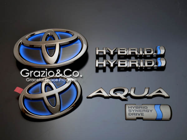 Grazio アクア NHP10 ソリッドカラーエンブレム AQUAロゴのみ