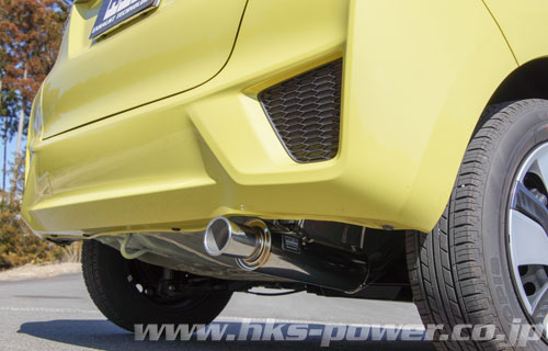 HKS フィット GK5 (13/09-) silent Hi-Power マフラー