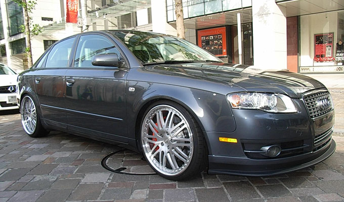 Kohlenstoff Audi A4（B7）　FRONT SPOILER　FRP 