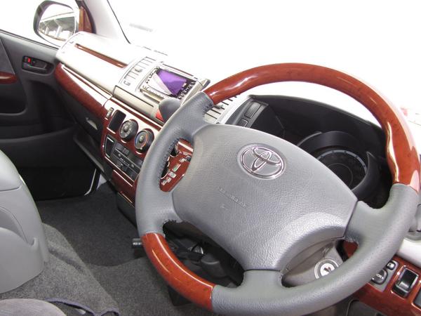 KAZZ-CREATION ハイエース　200系 インテリアパネルセット