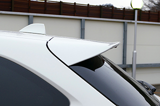 LIBERAL レヴォーグ VM　テールゲートスポイラー　