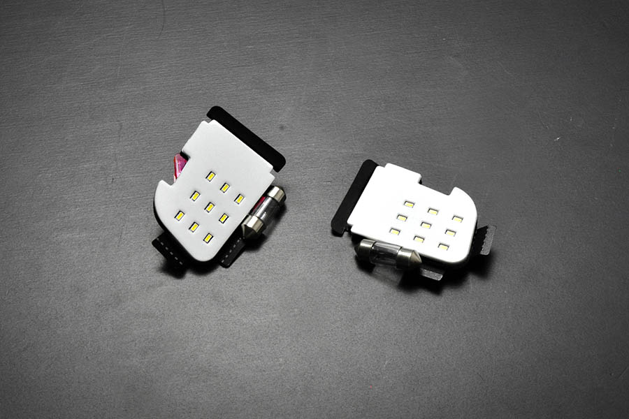 LIBERAL WRX VAB　LEDマップランプ