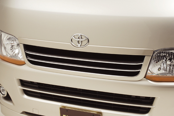 LEGANCE ハイエース 200系 標準ボディ フロントグリル FRP製