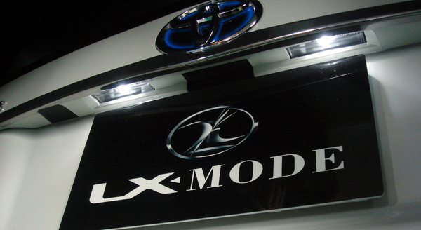 LX-MODE プリウス ZVW30 LXスマートLEDバルブ ライセンスランプ