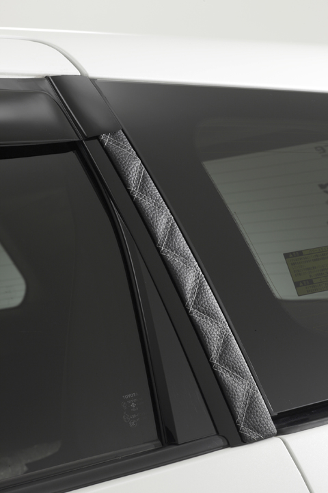 MIC 20 ヴェルファイア ダイヤキルトレザーピラー 8P