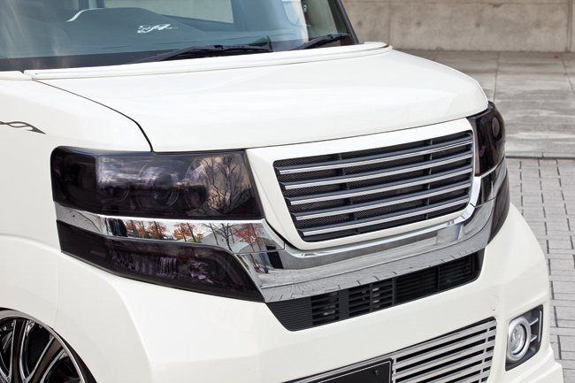 NA Jack N BOX カスタム ALLURE フロントグリルモール 