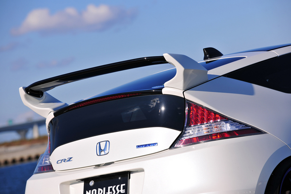 NOBLESSE CR-Z 変式リアウイング