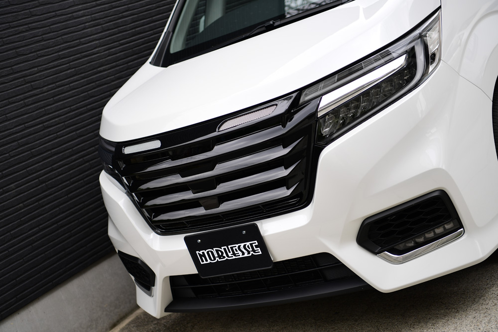 NOBLESSE ステップワゴン スパーダ RP 後期 フロントグリル