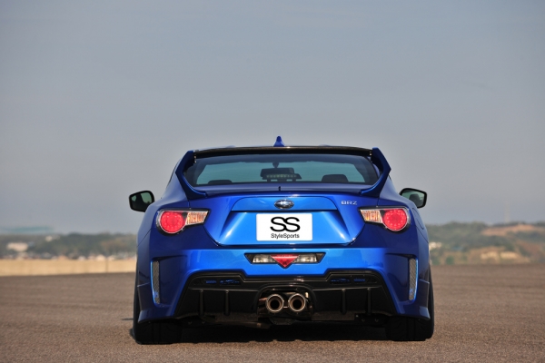 NOBLESSE BRZ StyleSports リアバンパー FRP製