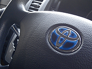 OVERTECH ハイエース 200系 ステアリングエンブレムアート