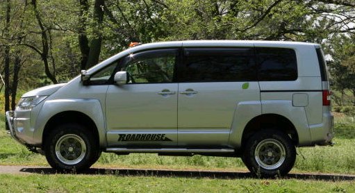 ROADHOUSE  デリカ D:5 前期 ＤＩＥＳＥＬエンブレム