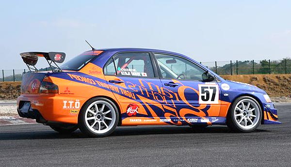 RANDO LANCER EV09＆MR 乱人流 SPORTS CARBON 3D-GT WING 取付ベースマウント (FRP)