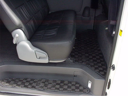 SECOND STAGE  ハイエース/レジアスエース KDH200/205 標準ボディ スーパーGL フロアマット