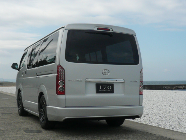 SIXTH SENSE ハイエース 200系 ルーフスポイラー