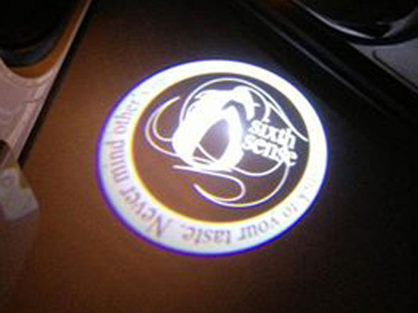 SIXTH SENSE ヴェルファイア 20系 ドアアンダーLEDキット