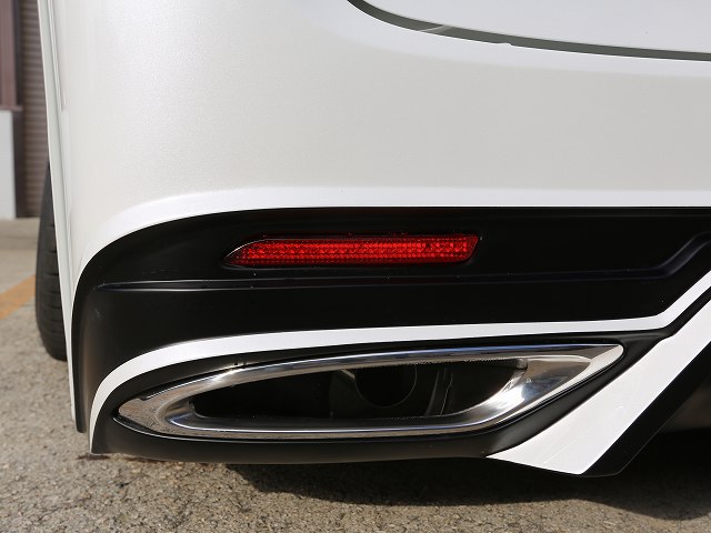 SIXTH SENSE アルファード 30 後期 ジュールリアバンパーVer1 専用マフラーカッター