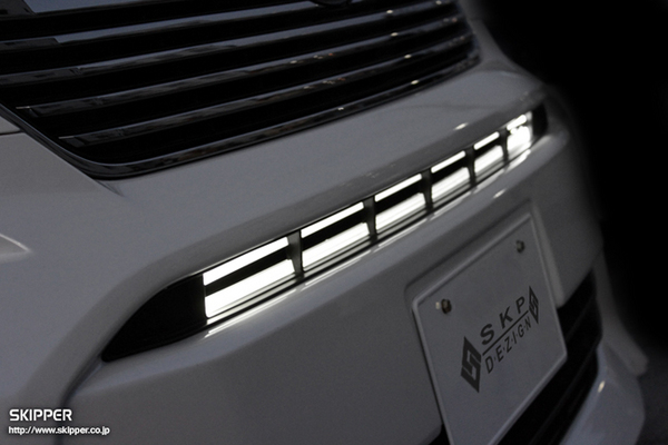 SKIPPER SKIPPER ヴェルファイア後期(ANH・GGH2#W)  LEDイルミネ－ション・ アンダ－グリル メーカー塗装済品
