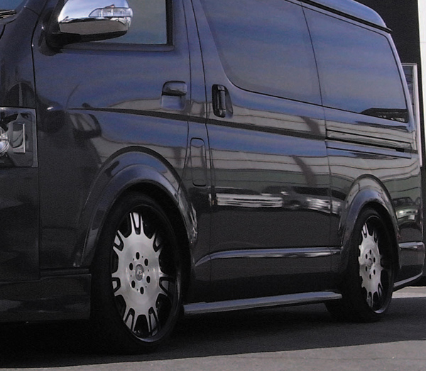 SHORIN ハイエース 200系/レジアスエース 200系 SIDE STEP type2