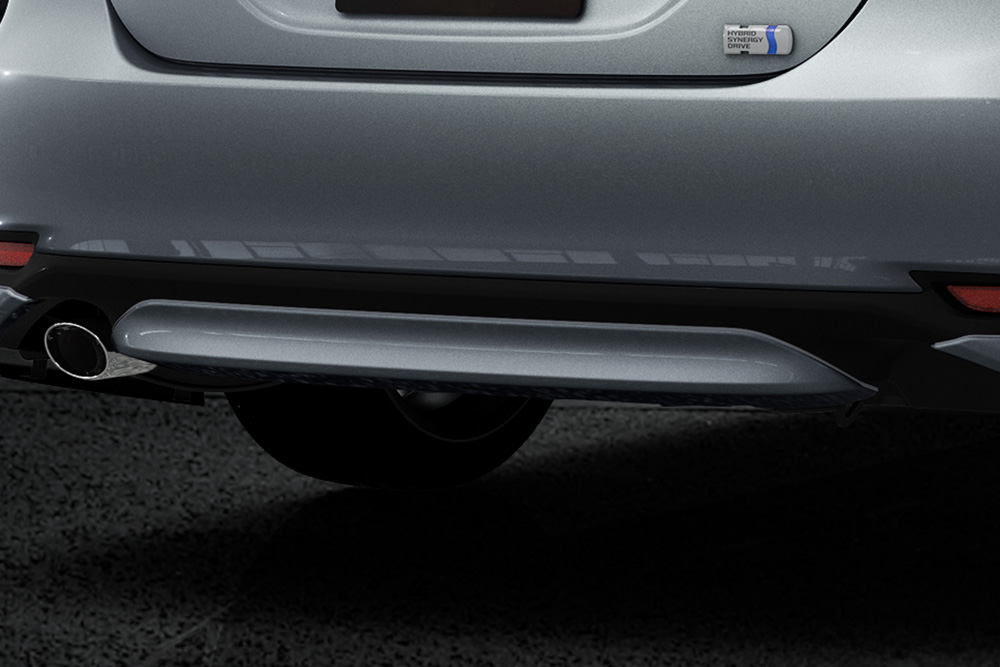 TRD カムリ 70 リヤバンパーガーニッシュ