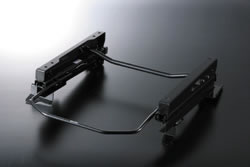 TRD ハイエース 200系 4型 標準ボディ シートレール