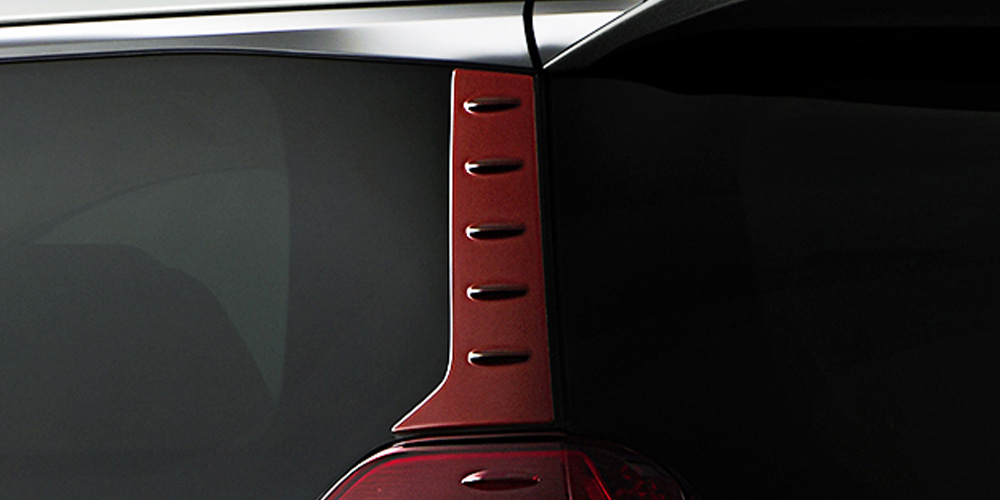 TRD アルファード 30 リヤクォーターガーニッシュ