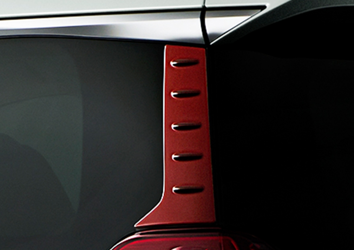 TRD アルファード 30系 後期 リヤクォーターガーニッシュ