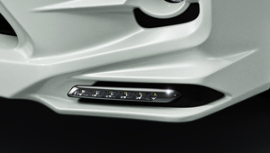 TRD アルファード 30系・AYH30W (2015/1-) フロントスポイラーガーニッシュ