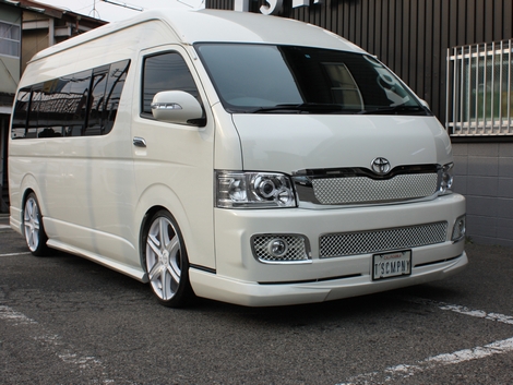 TsFACTORY ハイエース 200系 スーパーロング 1/2型 TPD エアロ3点フルセット