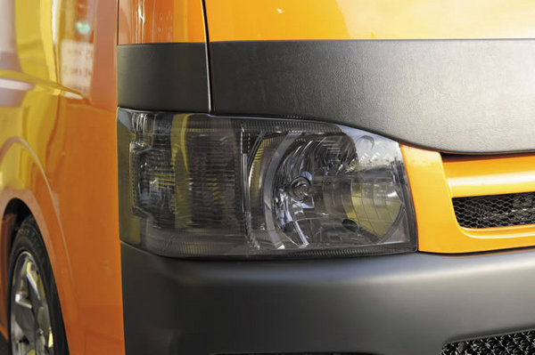 WORLD ハイエース 200系 標準ボディ 1-3型 スモークライトカバー ライトスモーク/固定式