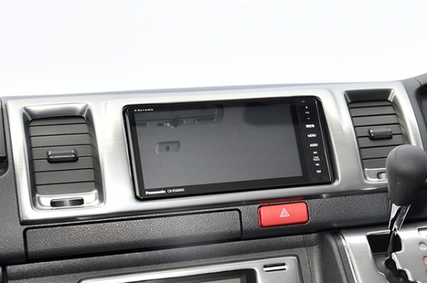 WORLD ハイエース 200系 標準ボディ 4型 ダッシュボードセンターパネル