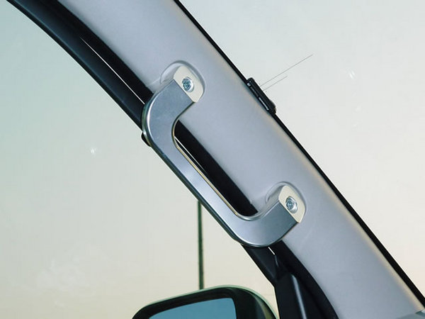 WORLD ハイエース 200系 1-4型 標準ボディ ビレットインテリアグラブハンドル