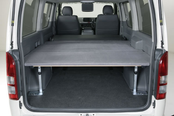 WORLD ハイエース 200系 標準ボディ S-GL/DX 車中泊 ベッドキット