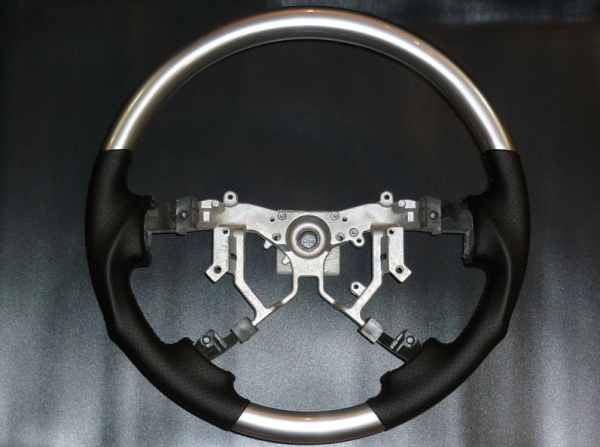 WORLD ハイエース 200系 標準ボディ 4型 ガングリップタイプ ステアリング