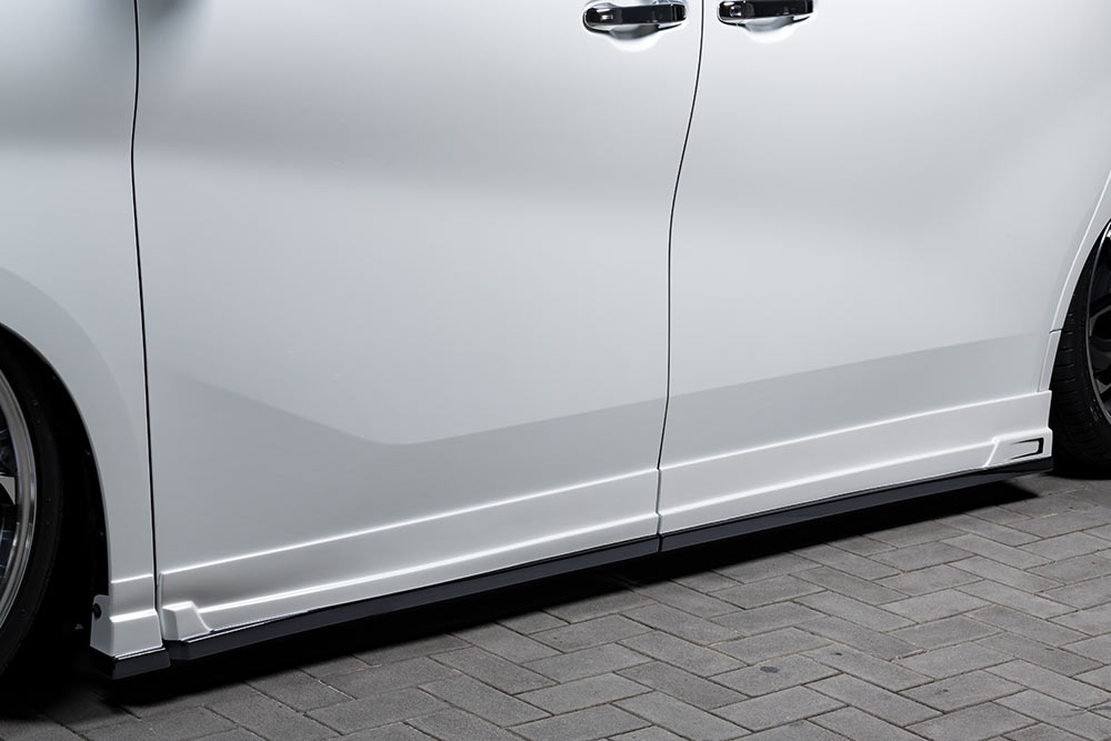 EXCLUSIVE ZEUS アルファード 30 後期 GRACE LINE サイドステップ